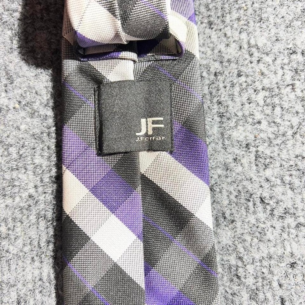 J Ferrar 100% Polyester Tie - Picture 3 of 5